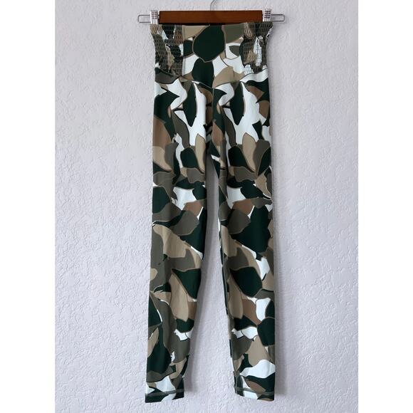 Aerie Green Printed Real Me Smocked Waistband Legging SIze X-Small - Picture 7 of 14